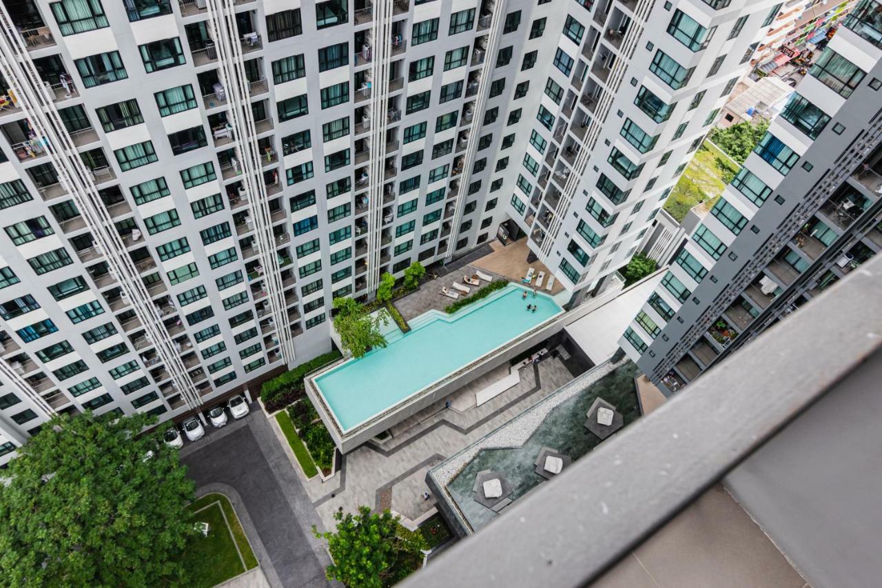 The Base Central Pattaya By Pattaya Holiday Bagian luar foto
