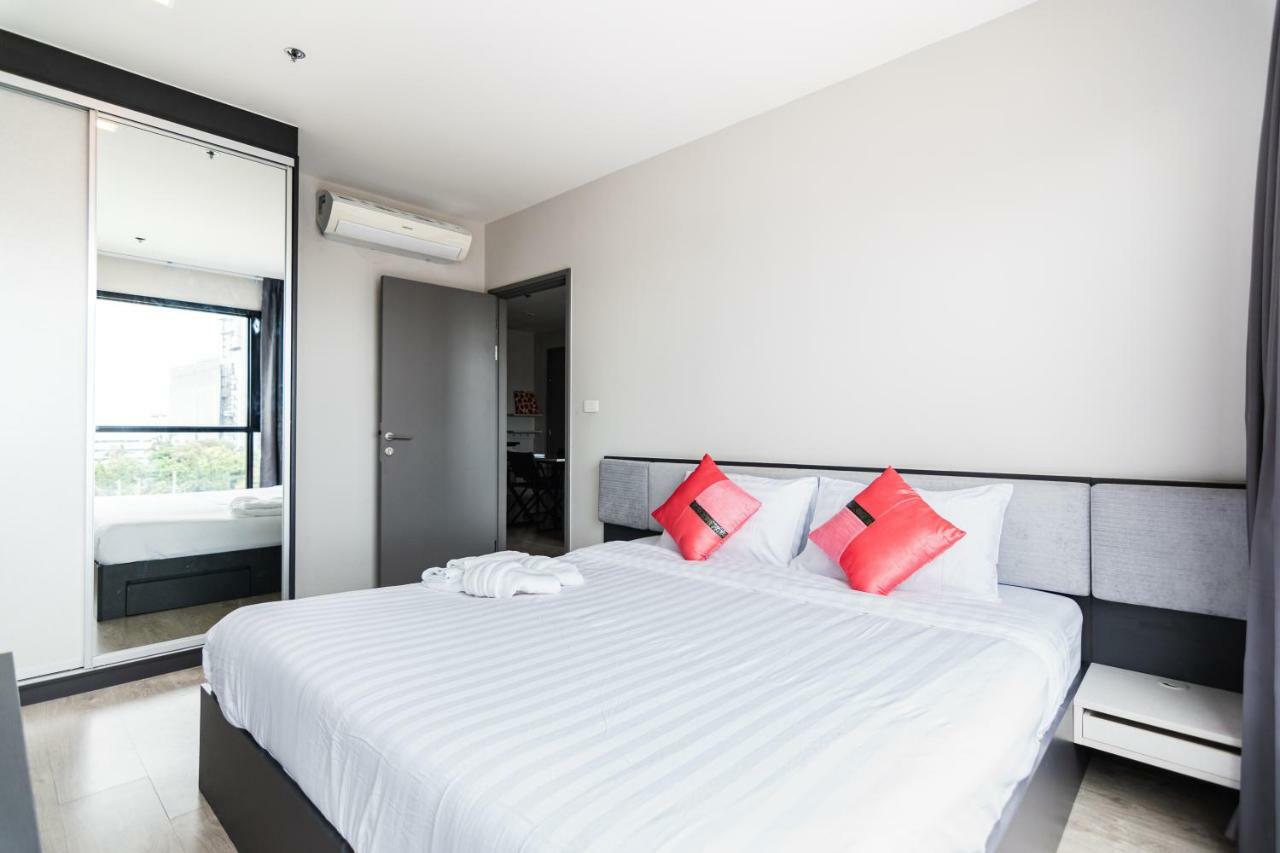 The Base Central Pattaya By Pattaya Holiday Bagian luar foto